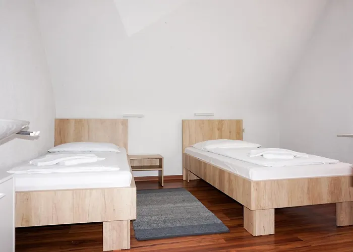 Kreuz 3* Schwäbisch Gmünd